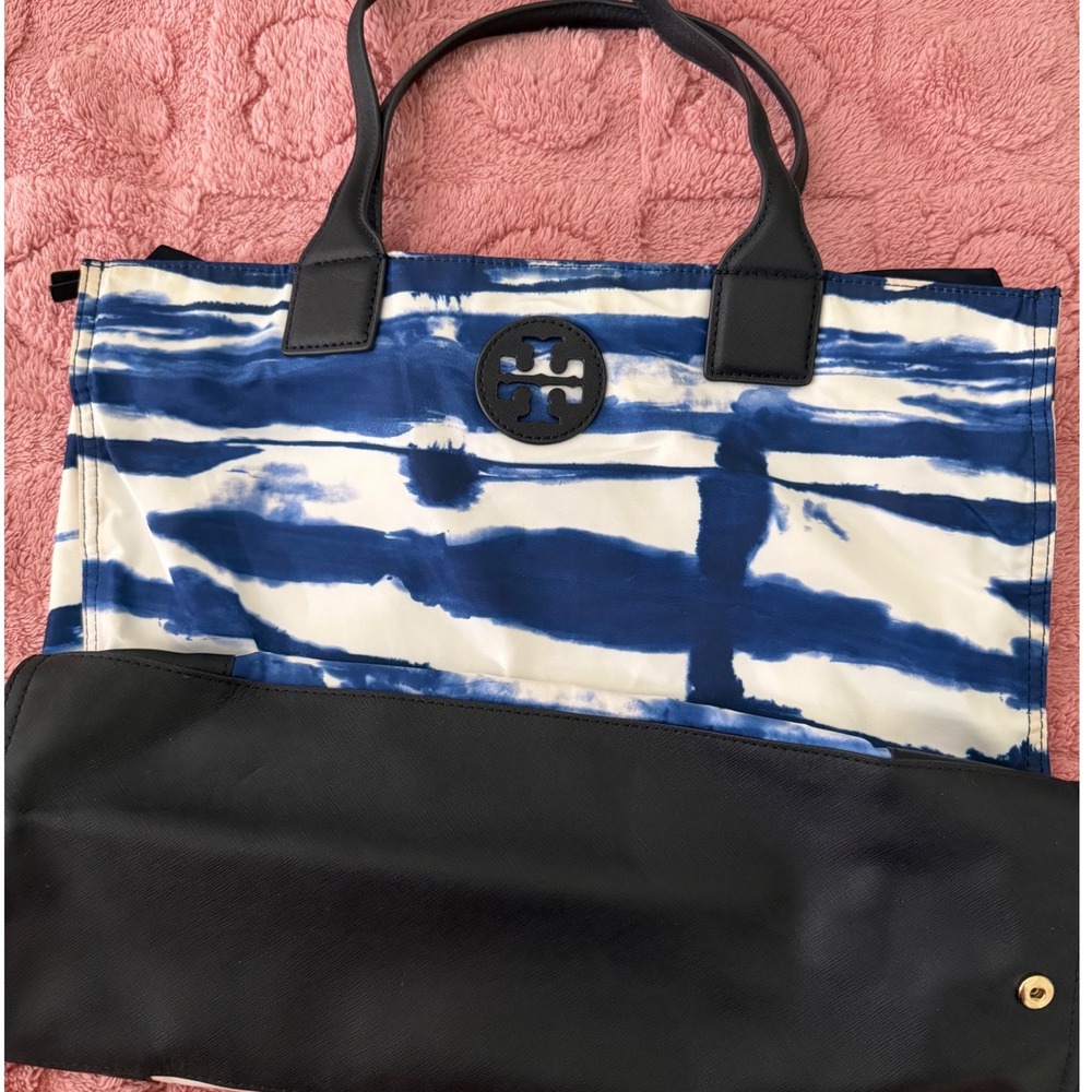 Tory Burch Ella Nylon Tote Bag Blue White Tie Dye Stripe Zip Top Shopper